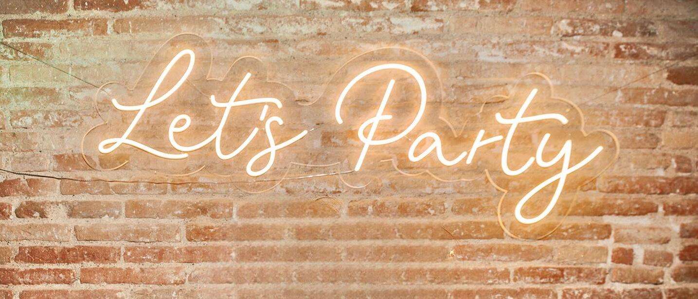 alquiler-neon-lets-party-fiestas-eventos-corporativos-barcelona-bcn-letters